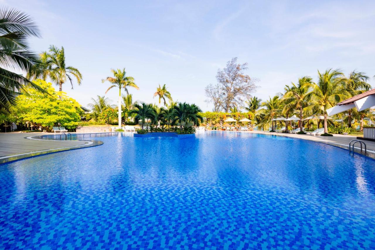 Saigon - Ninh Chu Hotel & Resort Фан Ранг Екстериор снимка