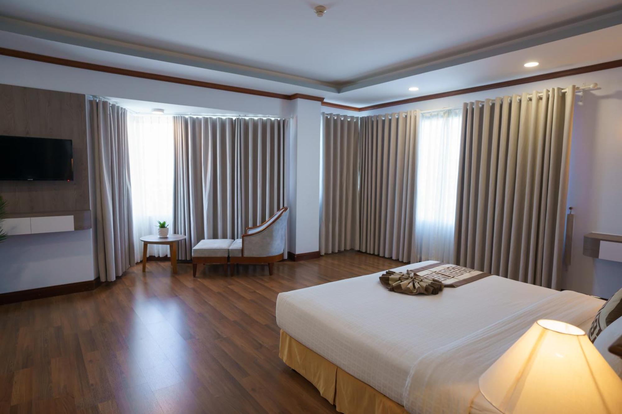 Saigon - Ninh Chu Hotel & Resort Фан Ранг Екстериор снимка