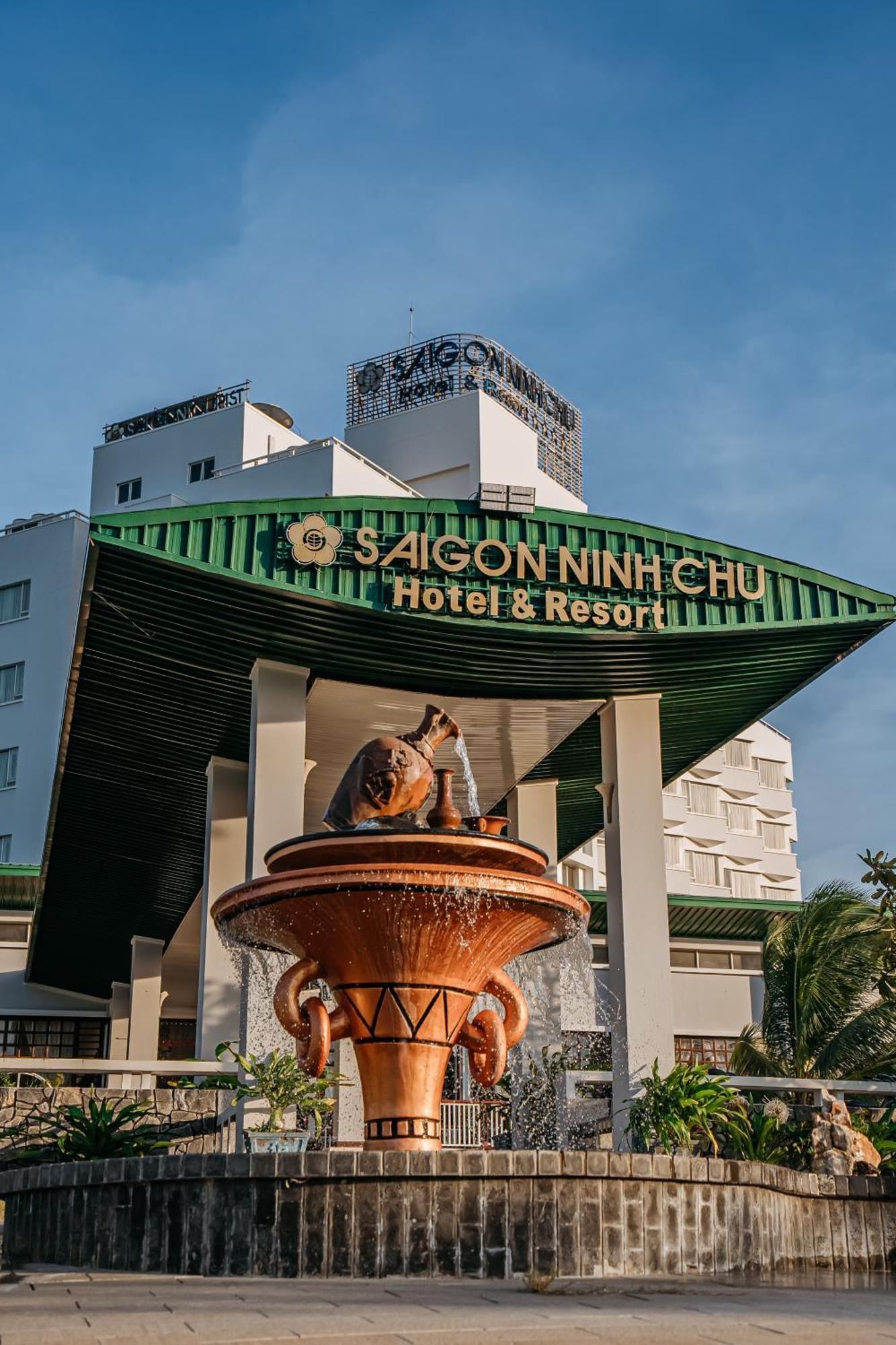 Saigon - Ninh Chu Hotel & Resort Фан Ранг Екстериор снимка