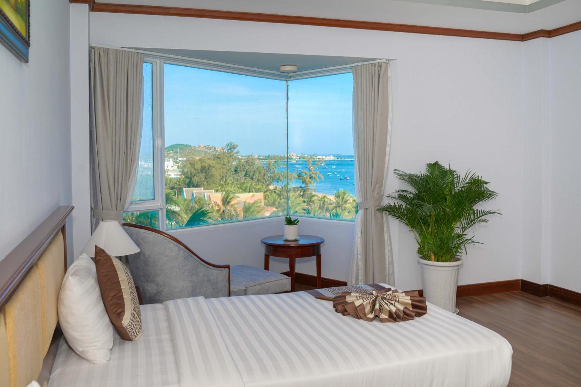 Saigon - Ninh Chu Hotel & Resort Фан Ранг Екстериор снимка